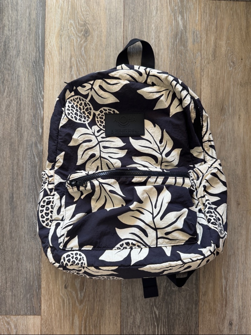 ALOHA Collection Keep It Light Backpack, Black & Cream